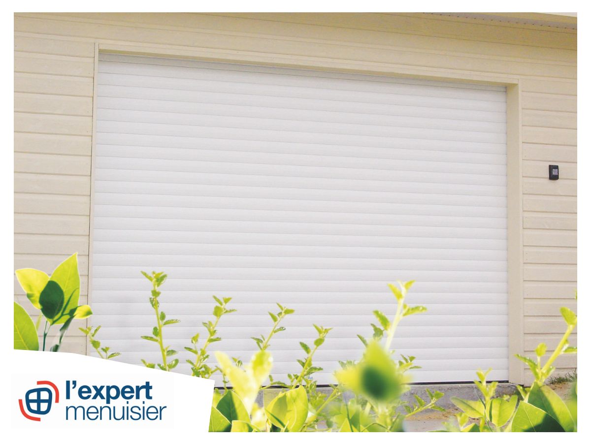 installation porte garage motorisee lens